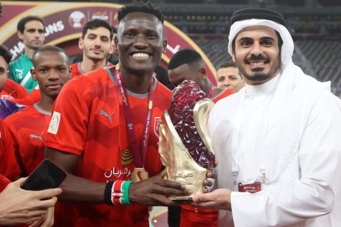 Michael Olunga of Al-Duhail.
