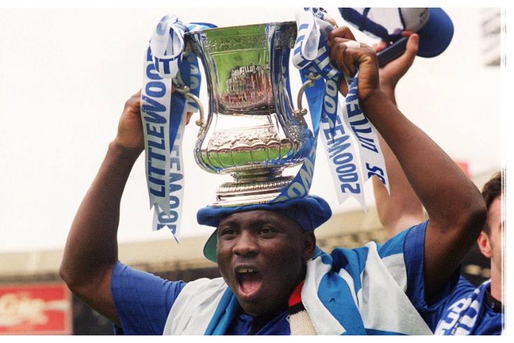 Amokachi wins FA Cup with Everton