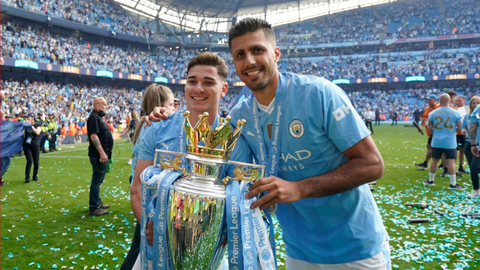 Man City star prepared to leave club amid Chelsea interest