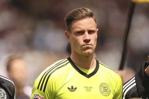 Manchester United Plot Raid for Barcelona Star Amid Onana Uncertainty