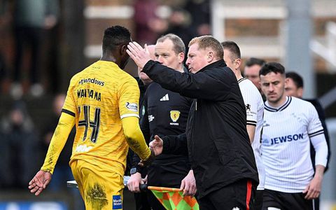 Neil Lennon Reveals Contents of Private Chat with Victor Wanyama After Red Card Debut for Dunfermline