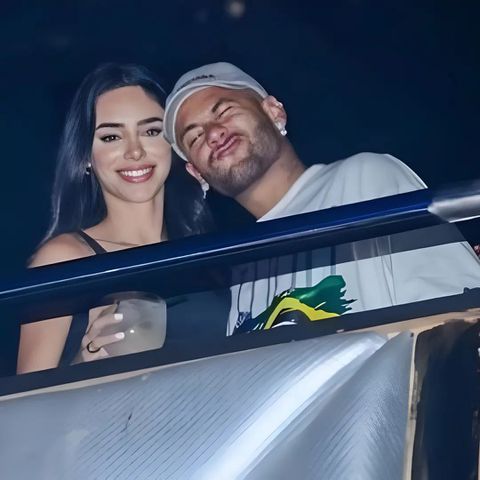 Neymar and Bruna Biancardi share kiss to confirm reunion days after welcoming 3rd child with another woman - Pulse Sports Nigeria