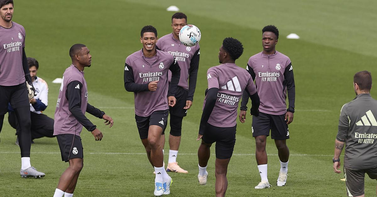 Man United suffer transfer blow as key target stays put