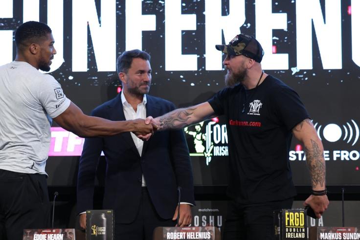 Despite having fought in Finland the previous weekend, six-foot-nine Robert Helenius was named Dillian Whyte's substitute to fight Joshua on Tuesday, four days before the bout.