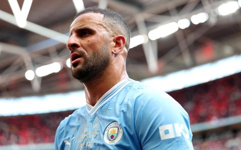 Walker snubs Bayern Munich, set to stay at Manchester City