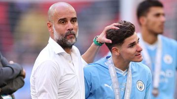 Transfer News: Guardiola finally opens up on Julian Alvarez exit and replacement