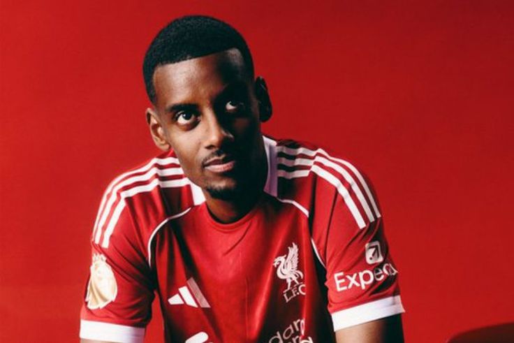 Alexander Isak Teases Hidden Details About Liverpool Move