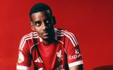 'Not Everyone Knows the Full Story' - Alexander Isak Teases Hidden Details About Liverpool Move