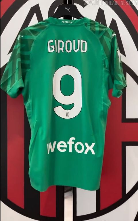Giroud goalkeeper Jersey || Image credit: Imago