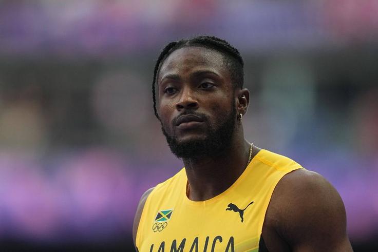Kishane Thompson inspires youngsters from his former high school