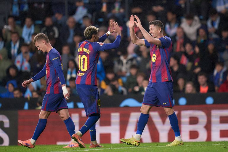 Lamine Yamal and Robert Lewandowski celebrating a goal from Barcelona || Image credit: Imago