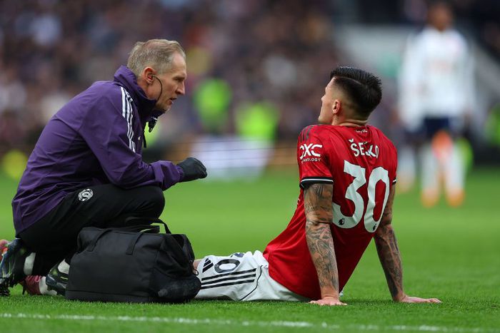 Manchester United: Slovenian Reports Emerge as Ruben Amorim Voices Worry Over Benjamin Sesko Injury