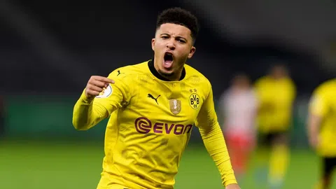 Manchester United outcast Jadon Sancho seals €4m return to Borussia Dortmund