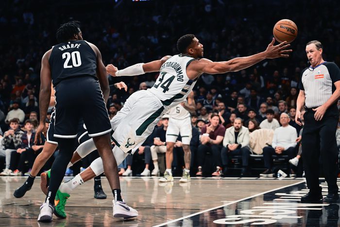 Nigerian Freak Giannis Antetokounmpo powers the Milwaukee Bucks to a clutch win against the Brooklyn Nets.