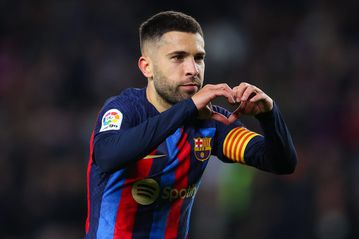 Jordi Alba keen to reduce salary to stay at Camp Nou