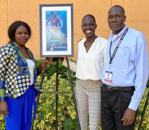 Who are the parents of Athing Mu?