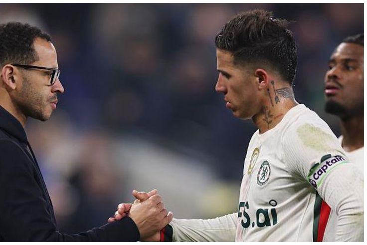 He apologised to me — Rosenior gives Enzo Fernandez update ahead of Man City clash