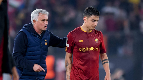 Mourinho gives Dybala injury update ahead of Europa League clash