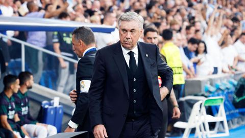 Ancelotti berates referee for Manchester City's goal