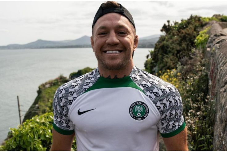 Conor McGregor proudly posed wearing the Super Eagles jersey.