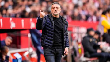Ex-Barcelona Coach Garcia Pimienta Poised for Sensational Return to the Dugout