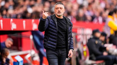Ex-Barcelona Coach Garcia Pimienta Poised for Sensational Return to the Dugout