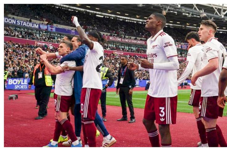 Their name is on the trophy — Arsenal congratulated after West Ham win