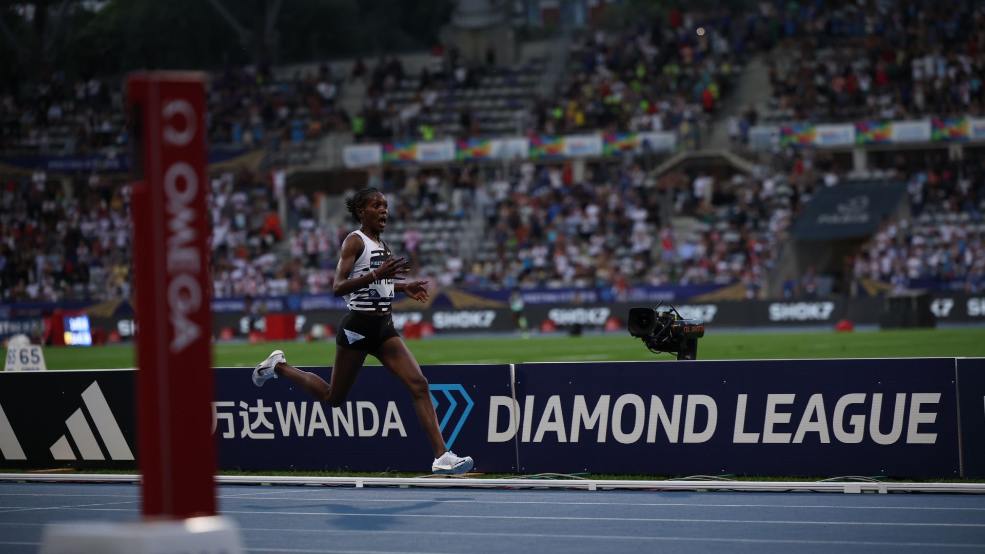 How Much Faith Kipyegon Has Earned From Smashing Two World Records In A ...