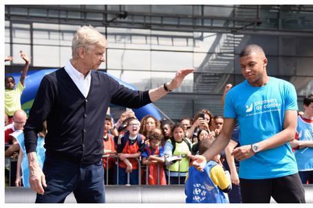 Wenger defends Mbappe