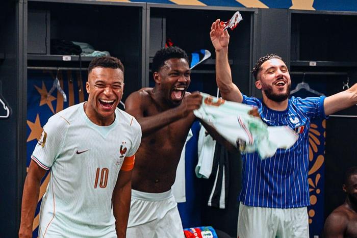 Pulse of the Day: Mbappe, Dembele & Olise don't 'let underdogs eat' — Ruthless France take Morocco's life