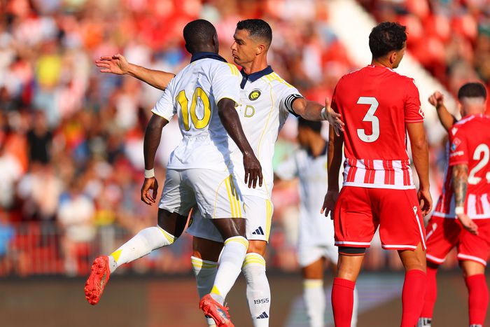 Cristiano Ronaldo scored two goals, but it was not enough as Almeria recorded a 3-2 win against Al Nassr.