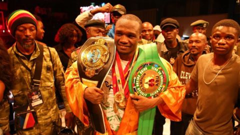 Kenya’s Rayton Okwiri edges Malawian Makawa to claim WABA middleweight crown
