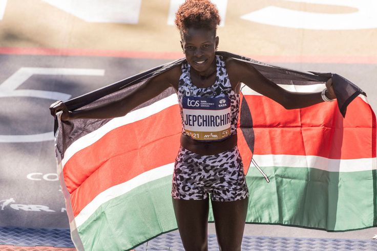 Peres Jepchirchir leads Kenya one-two to win Great North Run half marathon