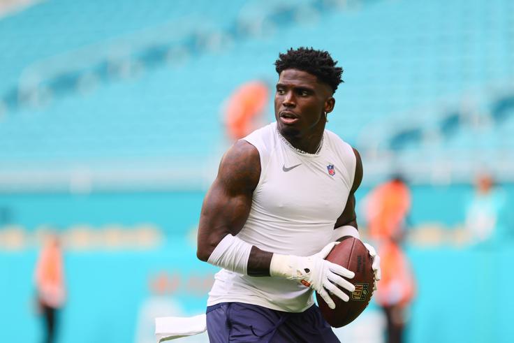'I wasn't trying to create a scene'- Tyreek Hill on worrying reason he got out of his car slowly before 'embarrasing' arrest by four policemen