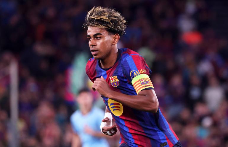 Lamine Yamal in action for Barcelona || Imago