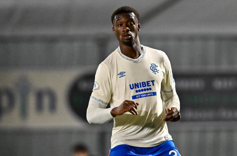 Rangers defender Emmanuel Fernandez || Imago
