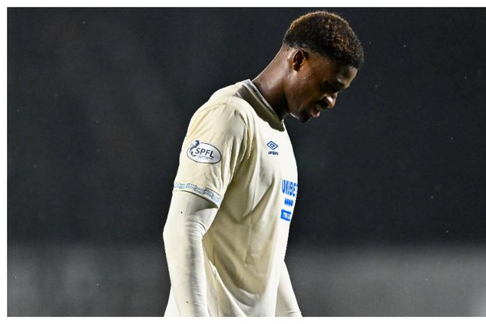 Super Eagles star criticised for making bad decisions
