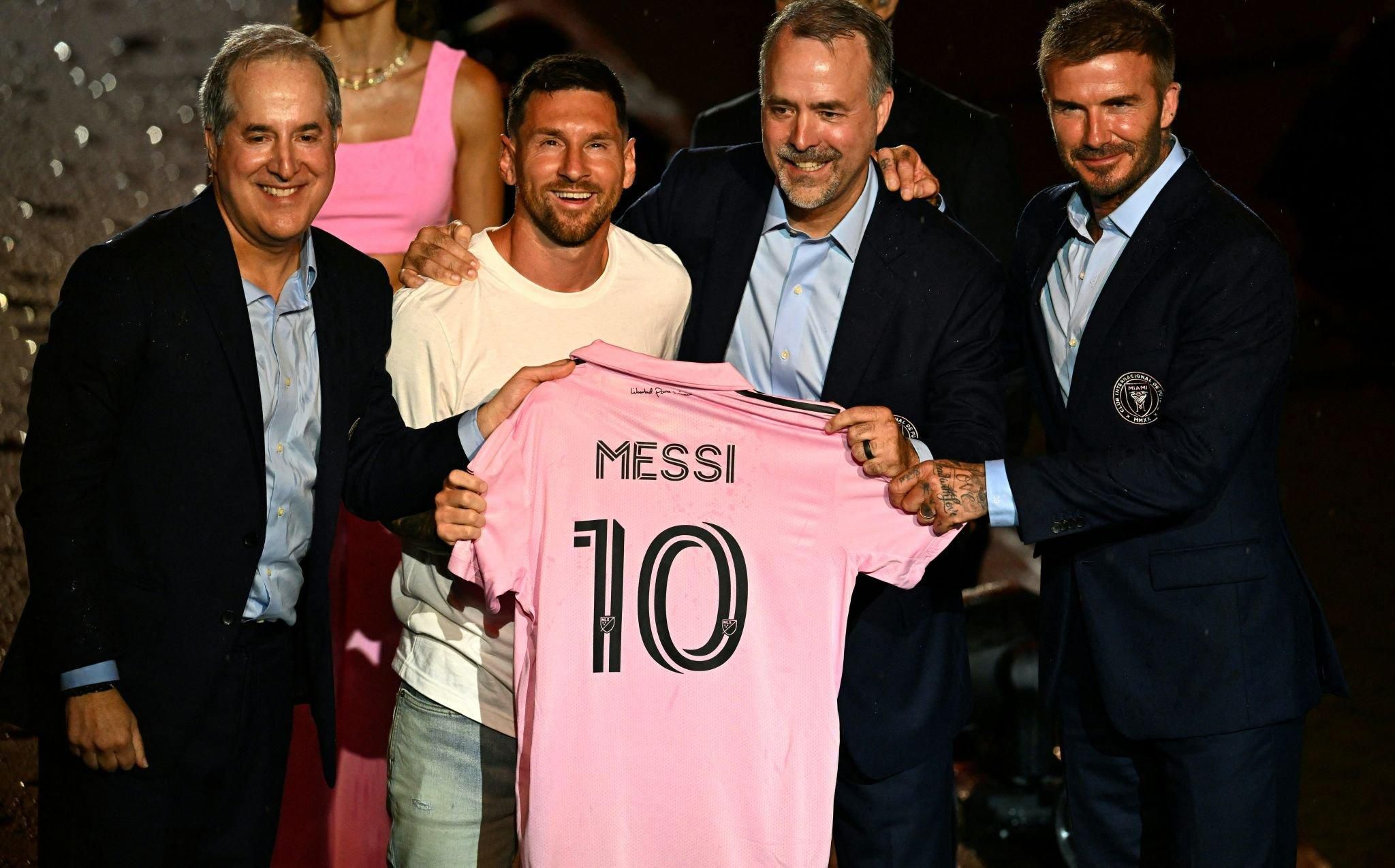 Lionel Messi's Argentina jerseys are sold out worldwide - KESQ