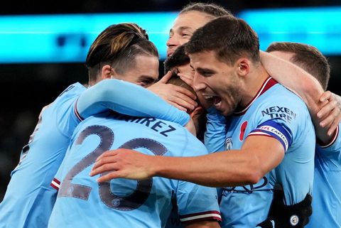 Manchester City sparkle to send Chelsea out of Carabao Cup