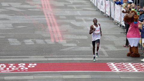 Edwin Kiptoo targeting course record at the 40th edition of the Athens Marathon