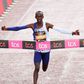 Kelvin Kiptum responds to questions of breaking sub two-hour marathon barrier in Rotterdam