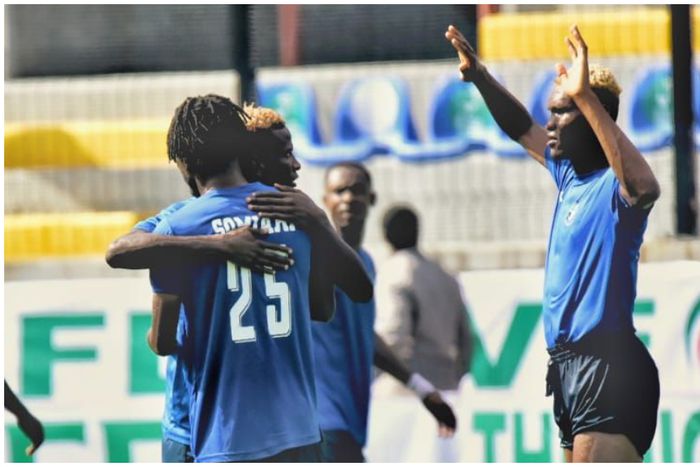 Nwaiwu (right) celebrate with Enyimba last season.