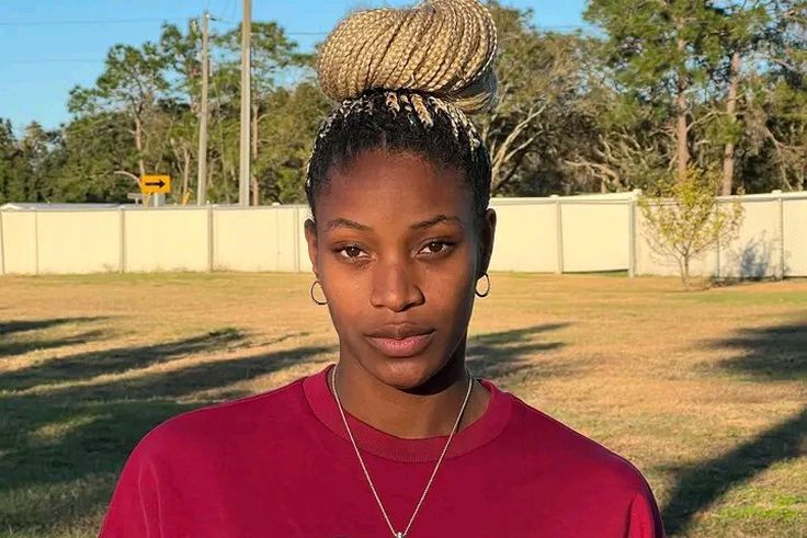 Is Miller-Uibo’s goal of running a double World Record feasible?