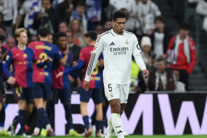 Jude Bellingham during Real Madrid's 4-0 El Clasico loss | Madrid Universal