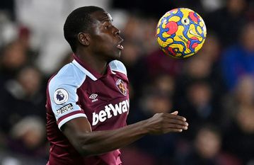 West Ham under pressure to drop Zouma as they battle for top four