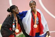 Sifan Hassan: How 'very bad' event scheduling at the Paris Olympics forced her to abandon plans to beat Faith Kipyegon