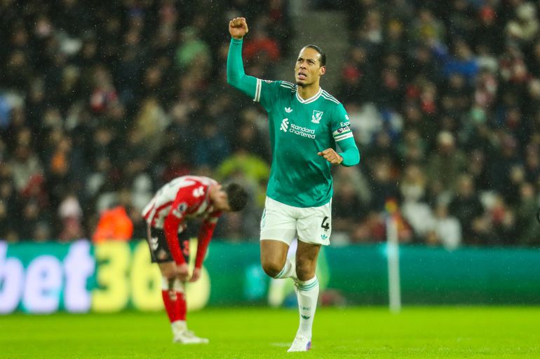 Van Dijk scores Liverpool's winning goal || Imago