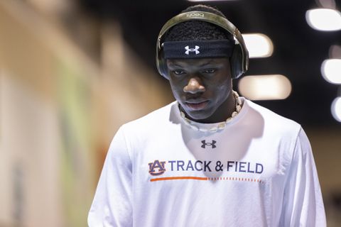 Ashe equals his PB, advances fastest to the 60m final of the NCAA Indoor Championships