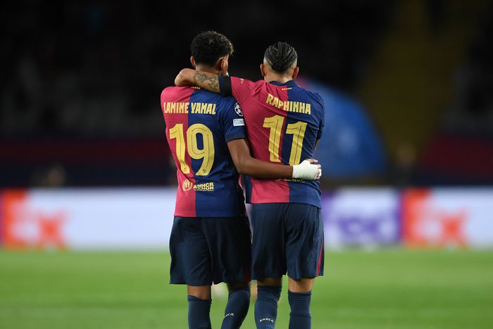 Lamine Yamal and Raphinha guided Barcelona to victory over Benfica | Ima