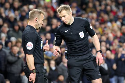 Premier League ban VAR official involved in Brighton error